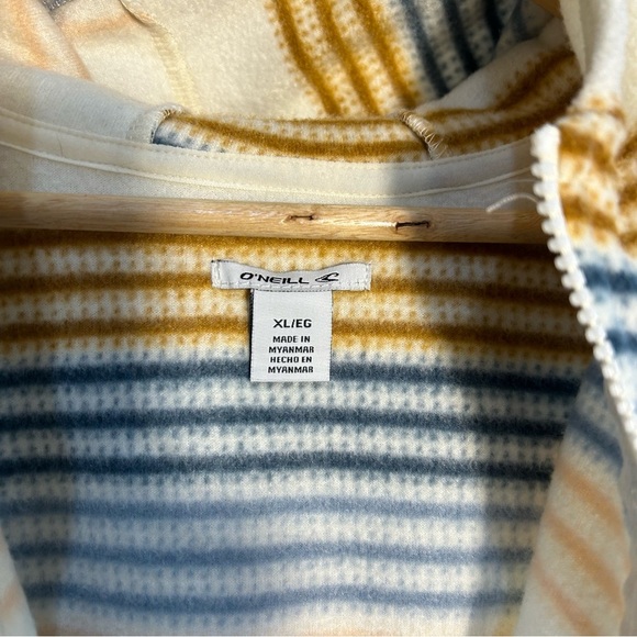 O’Neill Hooded Striped Quarter Zip Fleece Pullover - Picture 5 of 12